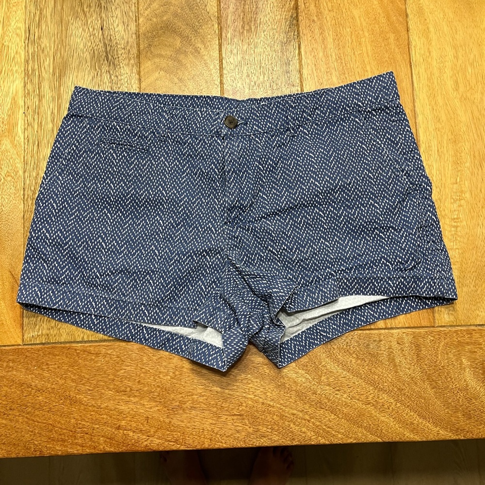 Gap Patterned Shorts